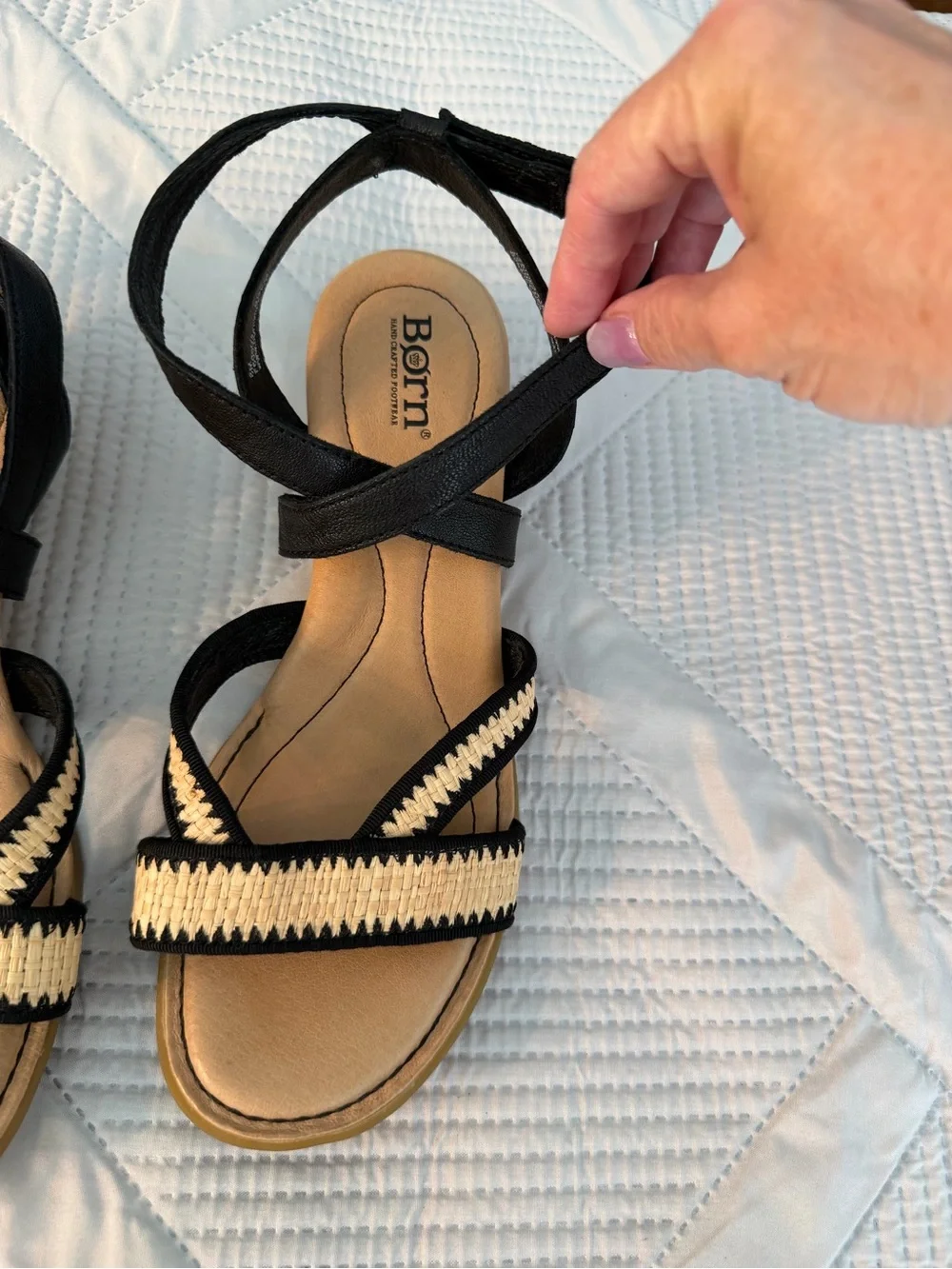 Born Black and Natural Woven-Strap Sandals Sz 8 Nearly New